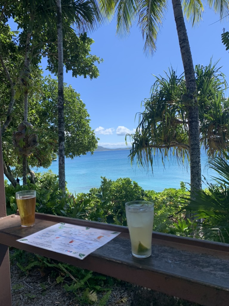 Drinks at Fitzroy Island Resort looking out over the Coral Sea