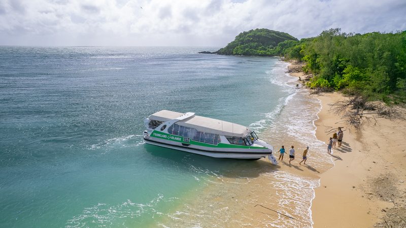 Frankland Islands Reef Cruises, Cairns