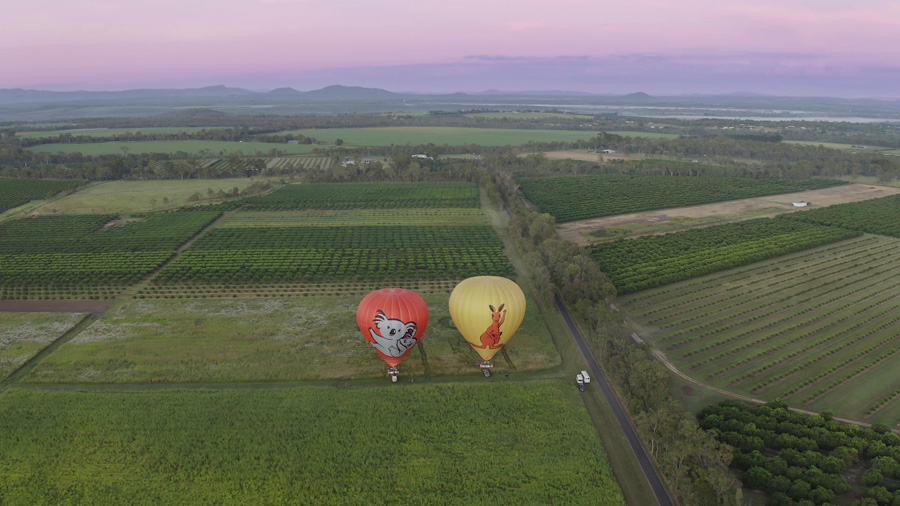 Hot air ballooning over the Atherton Tablelands