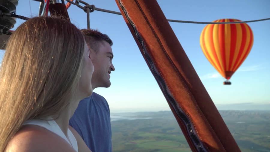 Hot air ballooning over the Atherton Tablelands