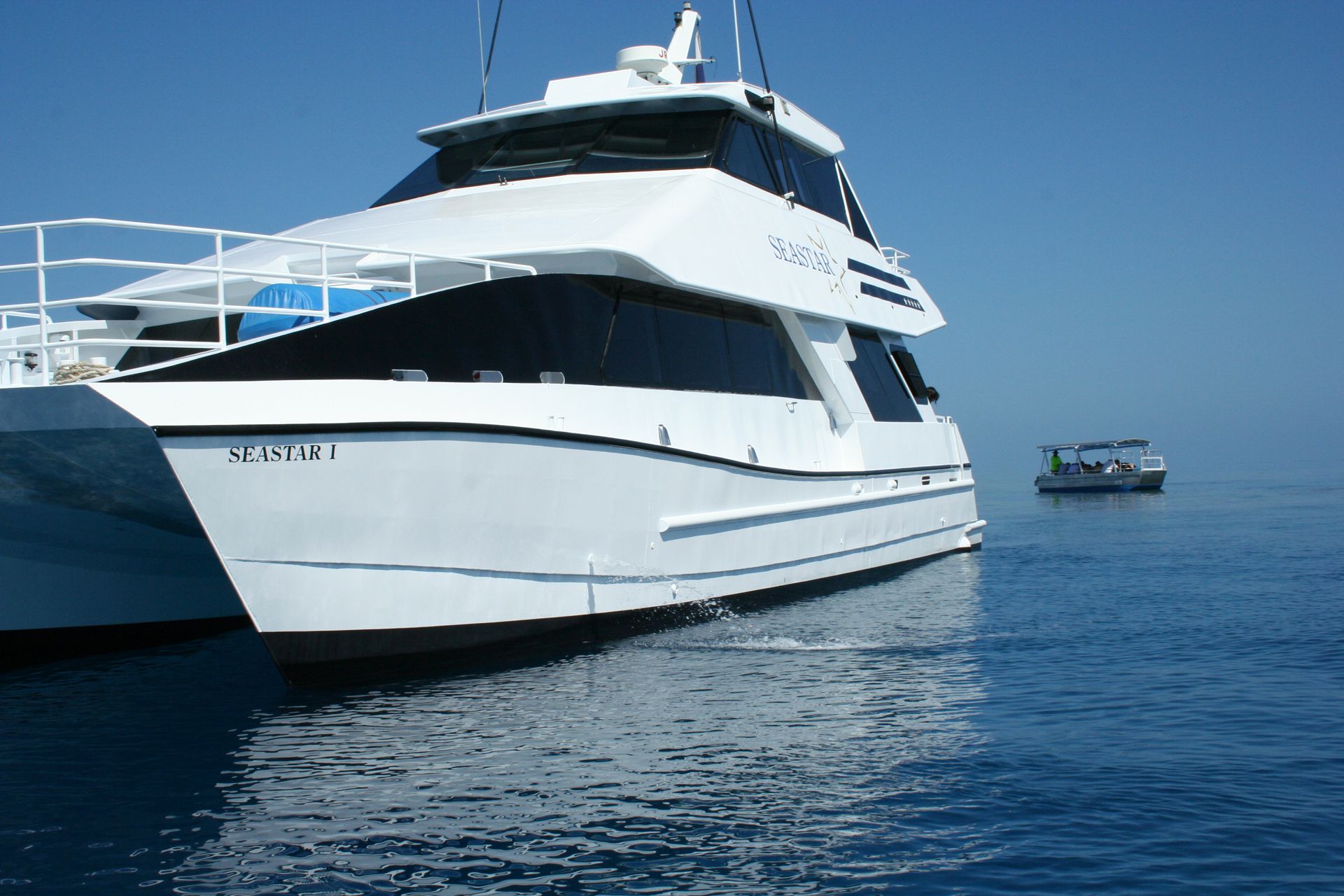 The SeaStar I on the way to Michaelmas Cay
