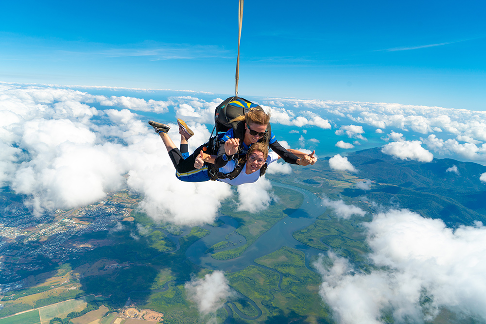 Tandem skydive over Cairns